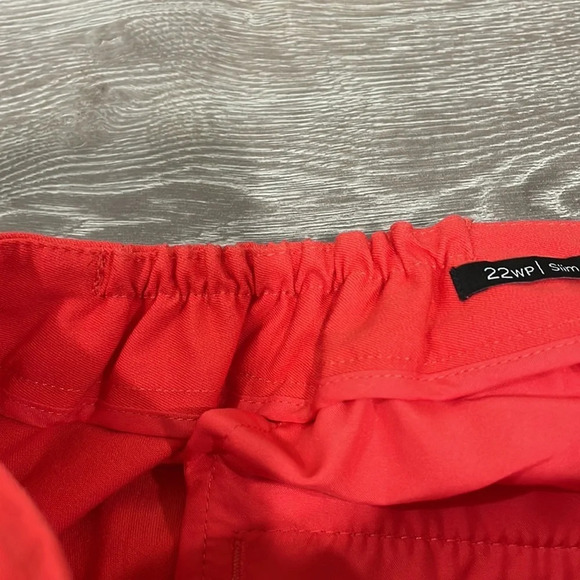 Talbots Slim Crop Scalloped Hem 22WP - Picture 14 of 15